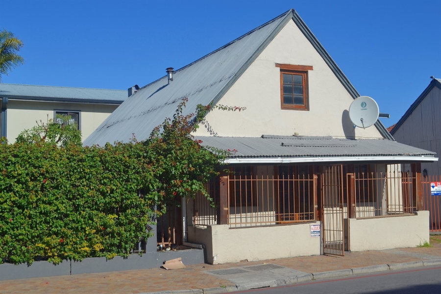 Commercial Property for Sale in Knysna Central Western Cape